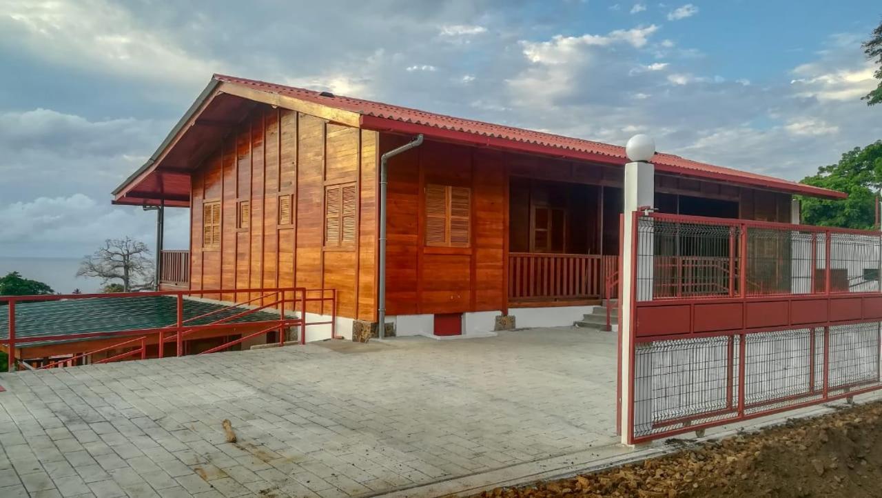 Domus Guesthouse Santana 외부 사진