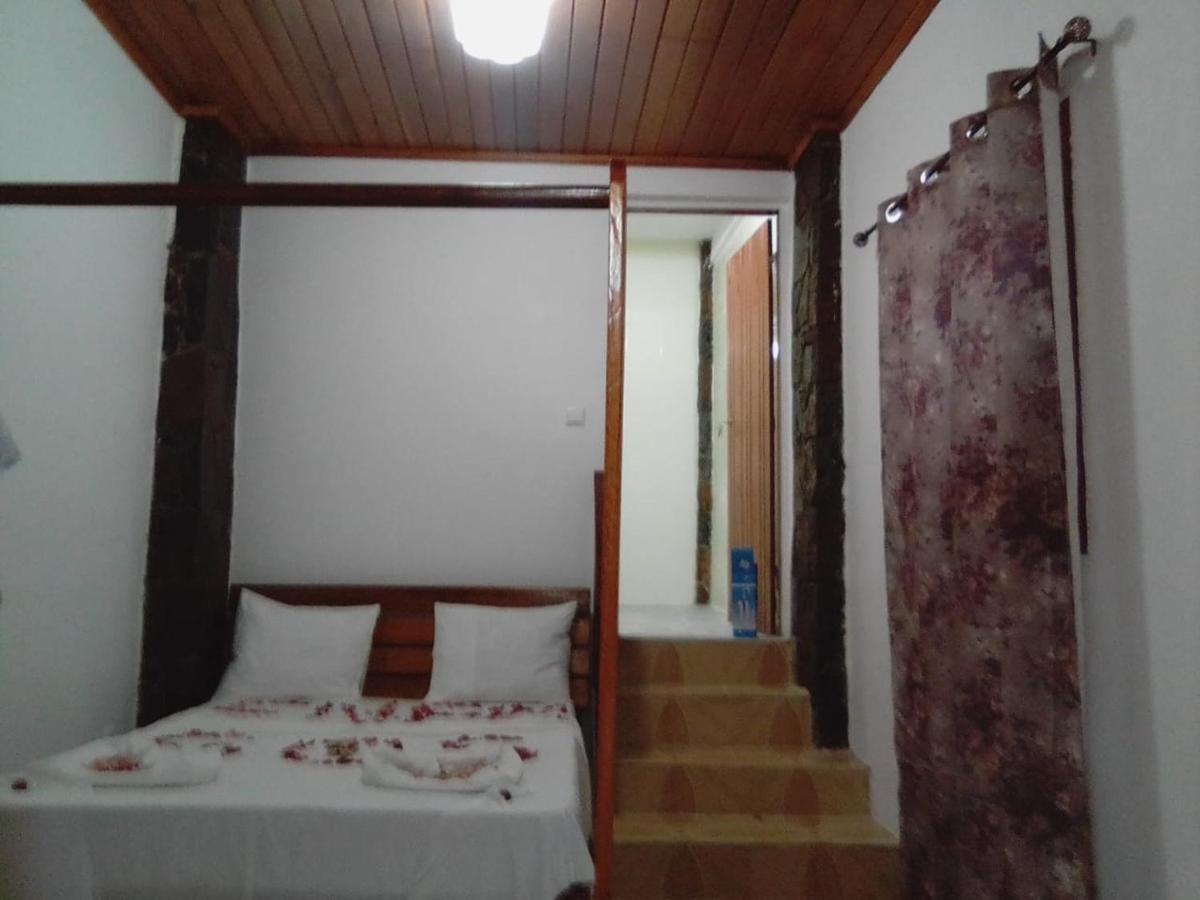 Domus Guesthouse Santana 외부 사진